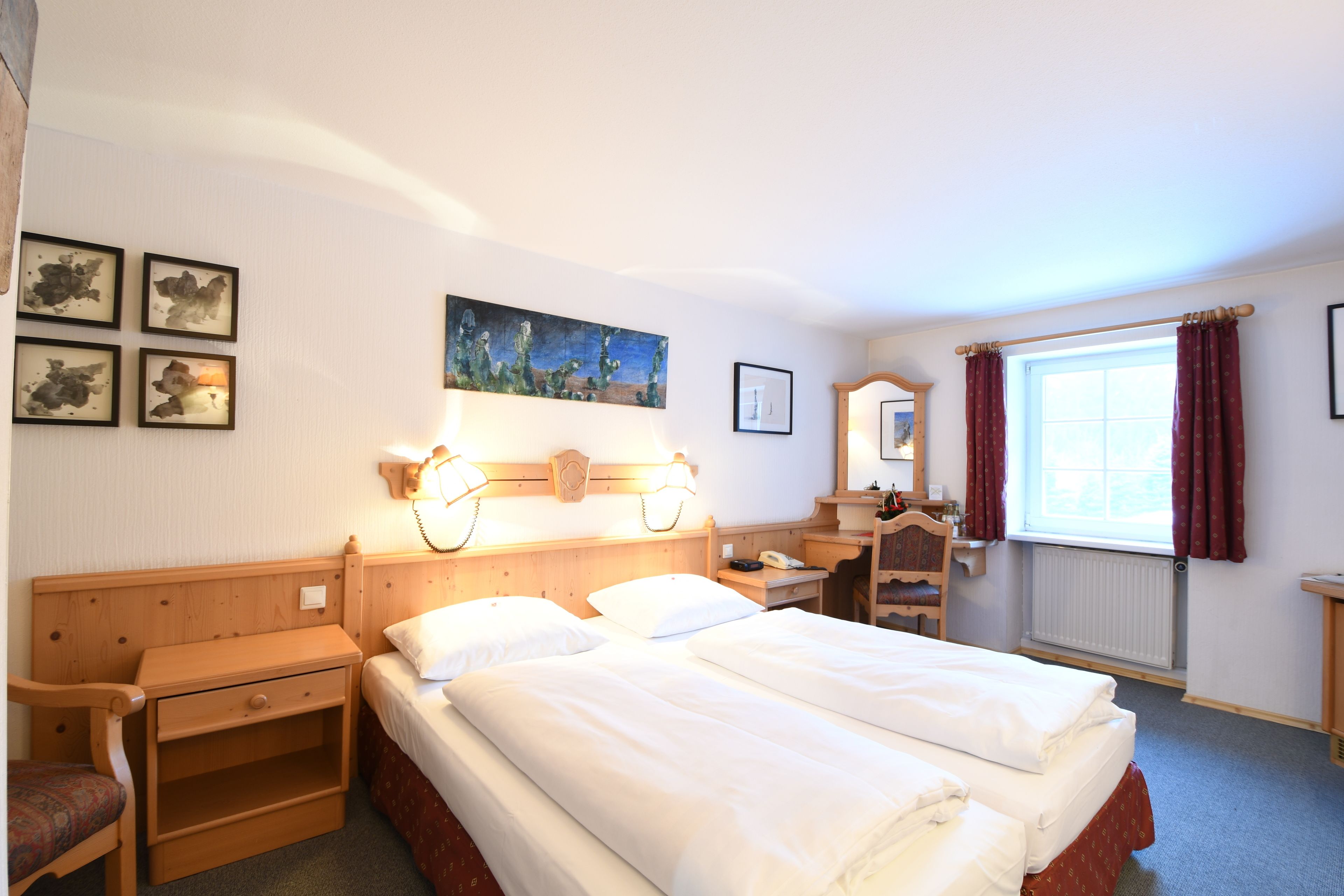 double room | individually decorated, desk, free cots/infant beds, rollaway beds