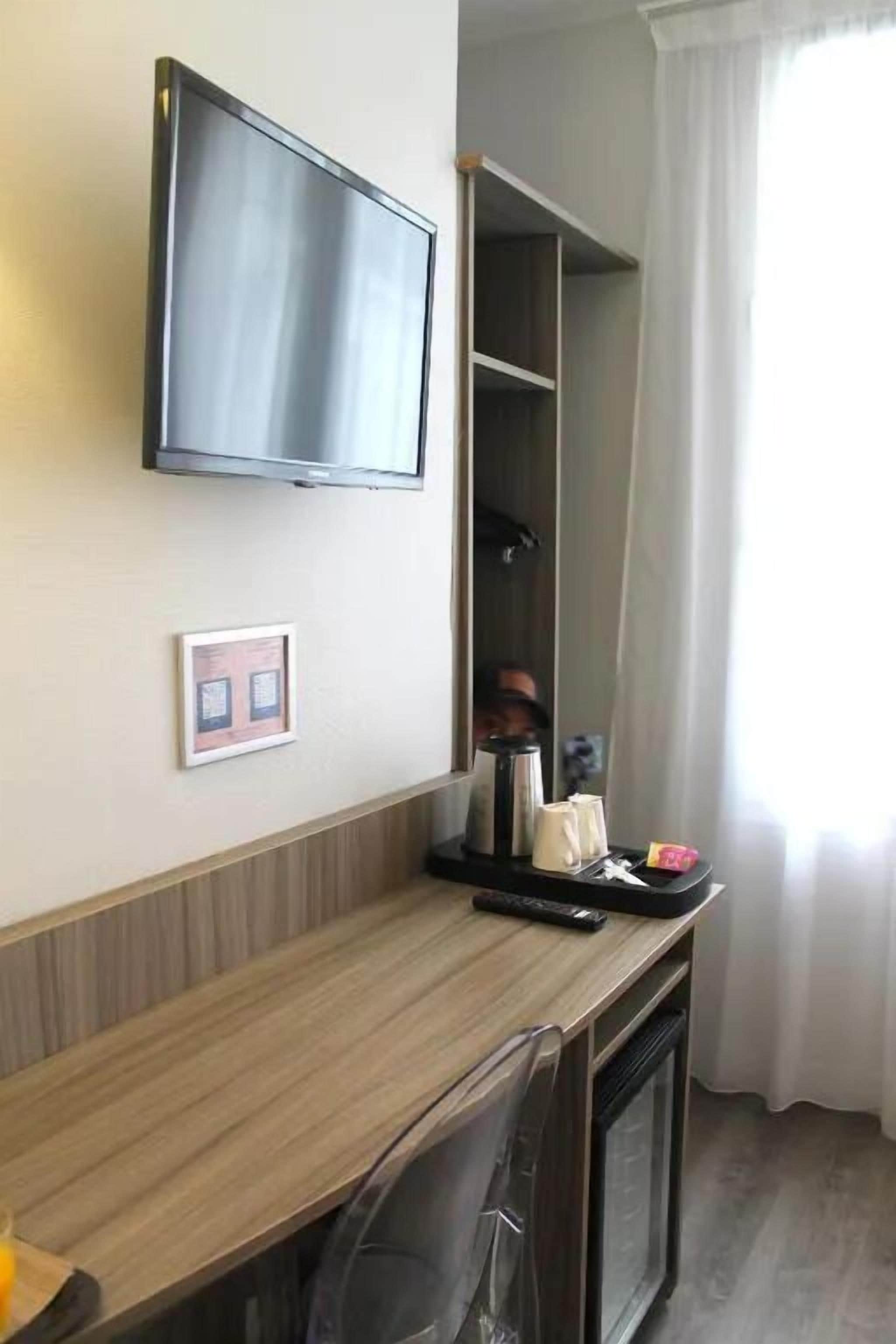 Foto - Avia Hôtel Saphir Montparnasse