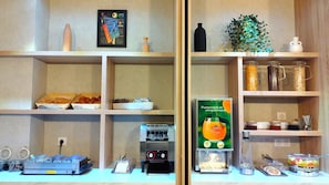 Daily continental breakfast (EUR 16 per person) - Avia Saphir Montparnasse (Paris)