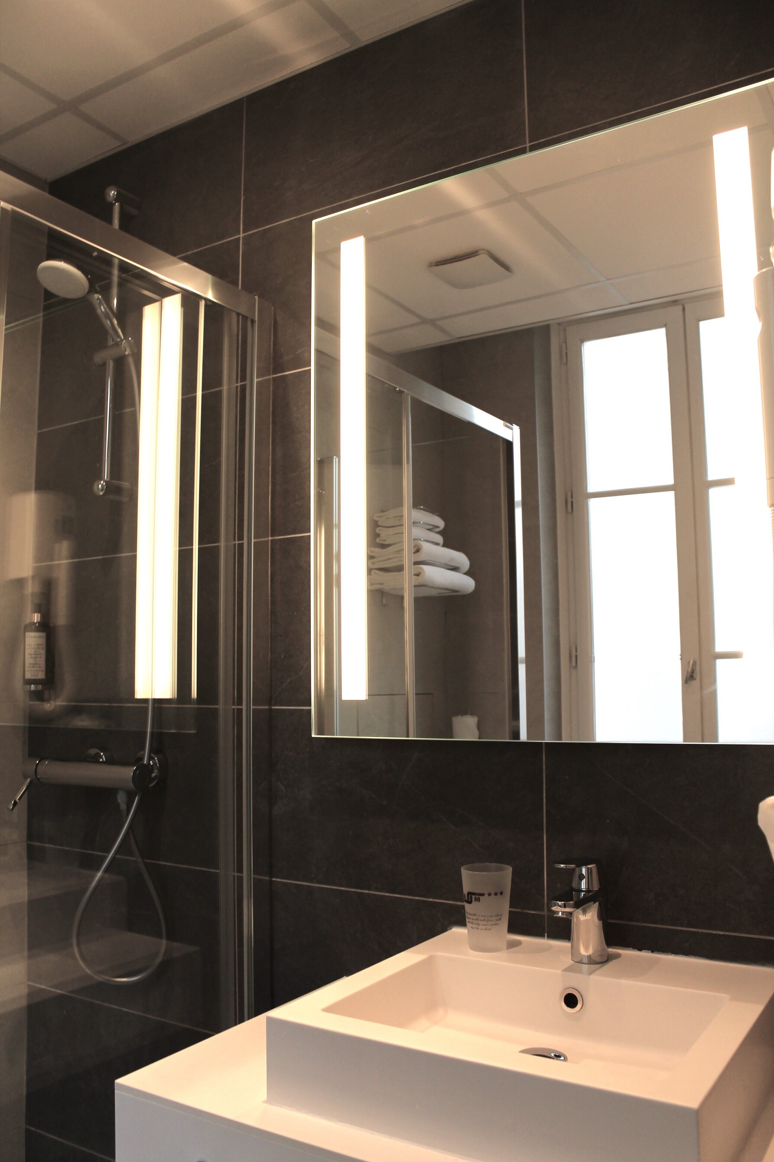 Foto - Avia Hôtel Saphir Montparnasse