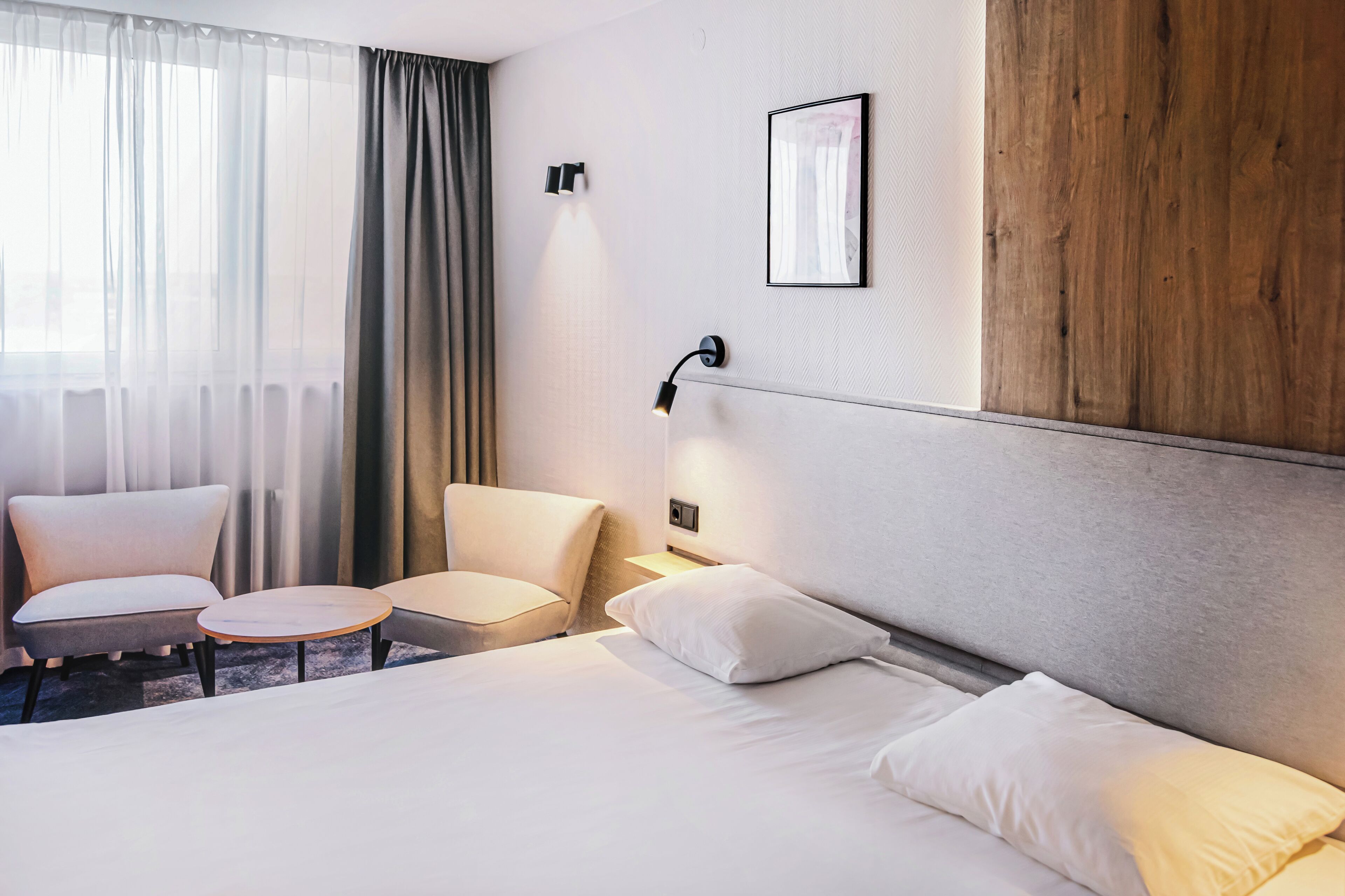 comfort double room, 1 queen bed | 1 bedroom, hypo-allergenic bedding, desk, free wifi