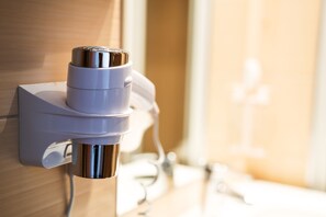 Double or Twin Room | Bathroom amenities | Shower, free toiletries, hair dryer, towels