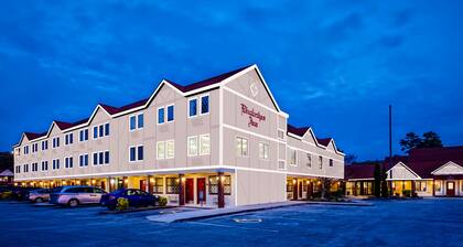 Elizabethan Inn