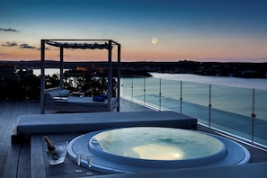 2 bars/lounges, rooftop bar - Barceló Hamilton Menorca - Adults Only (Es Castell)