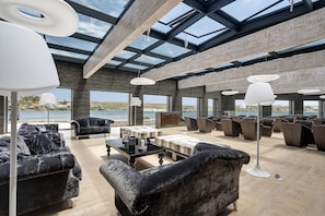 Lobby sitting area - Barceló Hamilton Menorca - Adults Only (Es Castell)