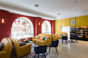 Reception - B&B Hotel Palermo Quattro Canti (Palermo)