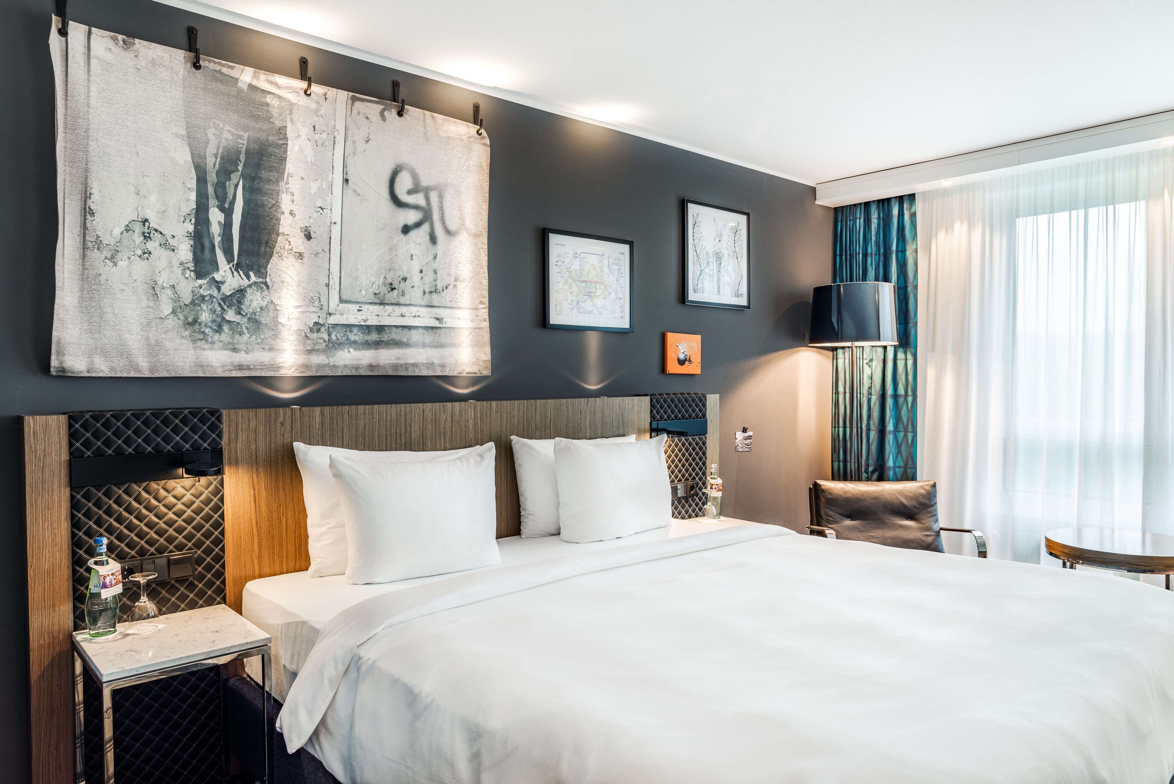 superior room | 1 bedroom, premium bedding, minibar, in-room safe