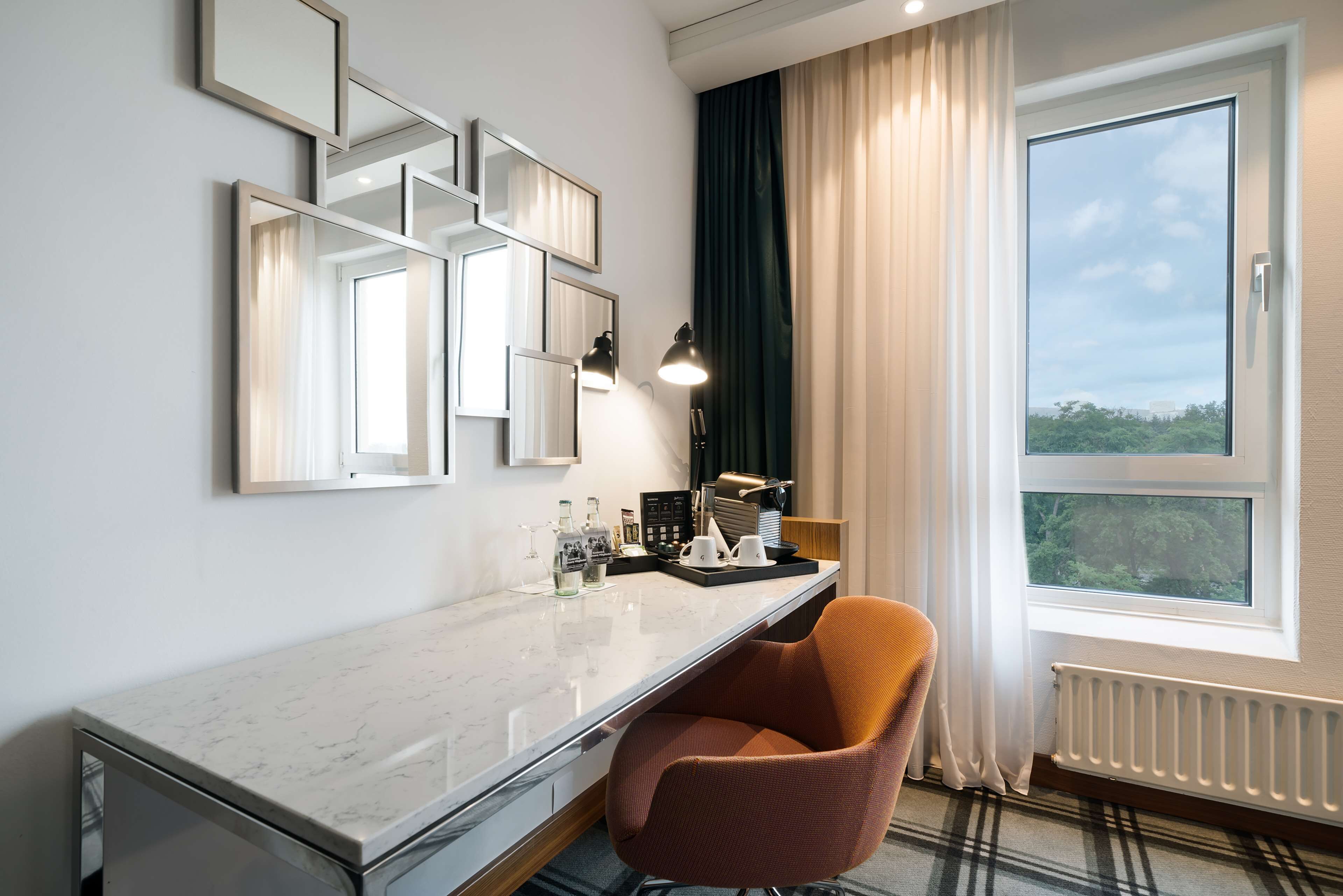 premium room | coffee and/or coffee maker