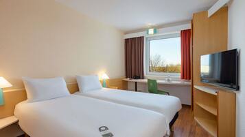 Schreibtisch, schallisolierte Zimmer, kostenloses WLAN, BettwÀsche