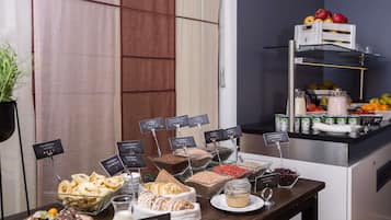 Daily buffet breakfast for a fee