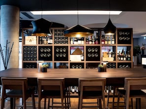 Bar (in der Unterkunft)