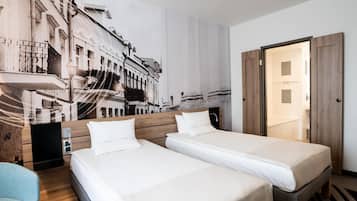Superior Room, 2 Single Beds | Premium bedding, minibar, in-room safe, desk