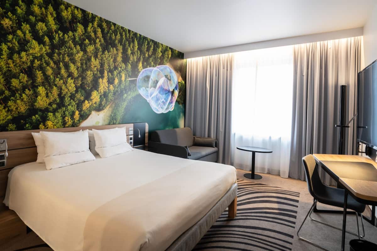 Chambre Supérieure, 1 grand lit et 1 canapé-lit | Literie de qualité supérieure, minibar, coffres-forts dans les chambres