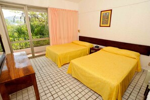 Quarto casal ou duplo standard | Individualmente decorados, individualmente mobiliados