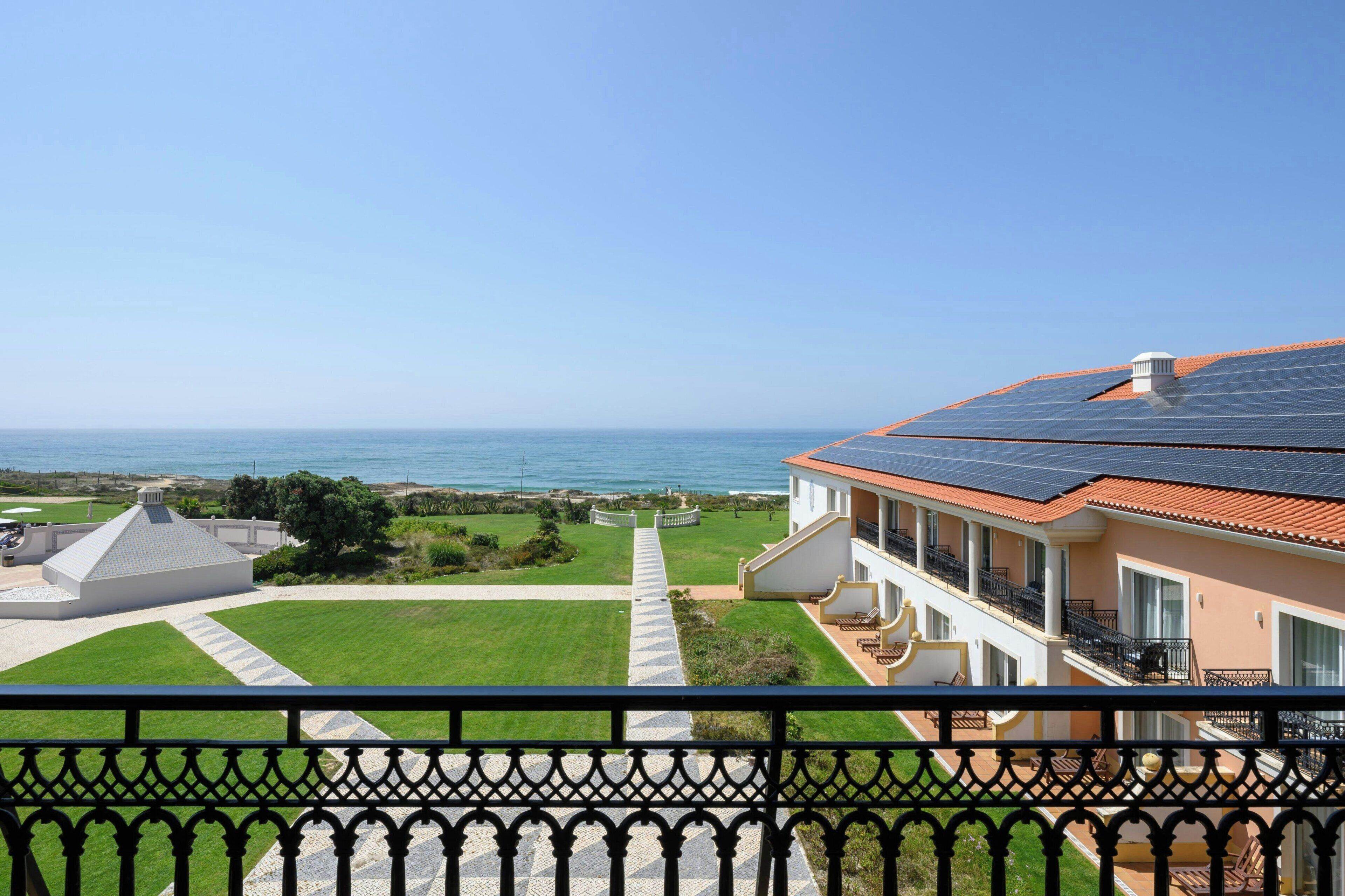 Literie hypoallergénique, couette en duvet d'oie, minibar