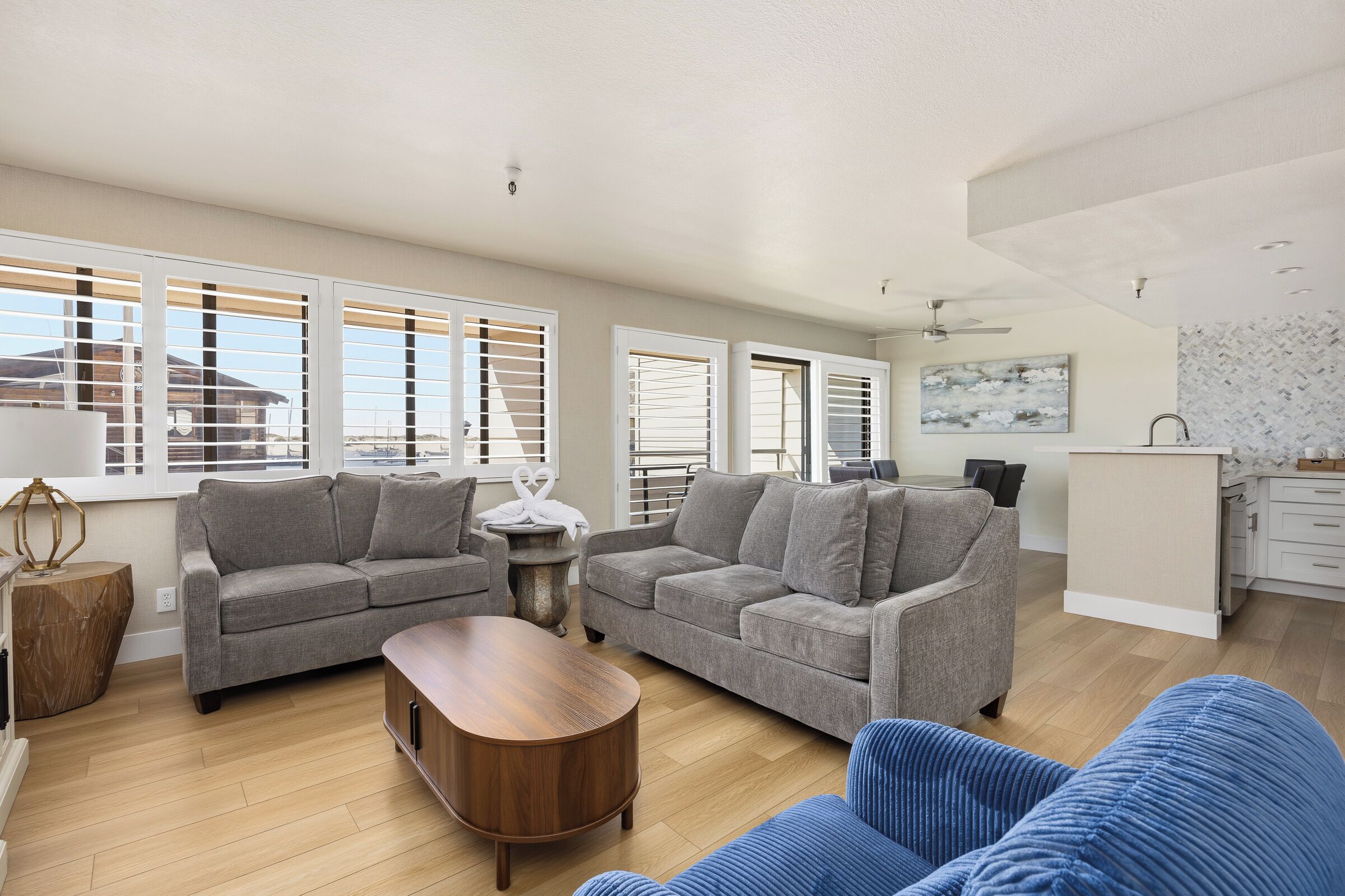 Luxury King-Queen-Sofa (Family Suite) Full Harbor View – Non Pet Friendly | Living area | Flat-screen TV