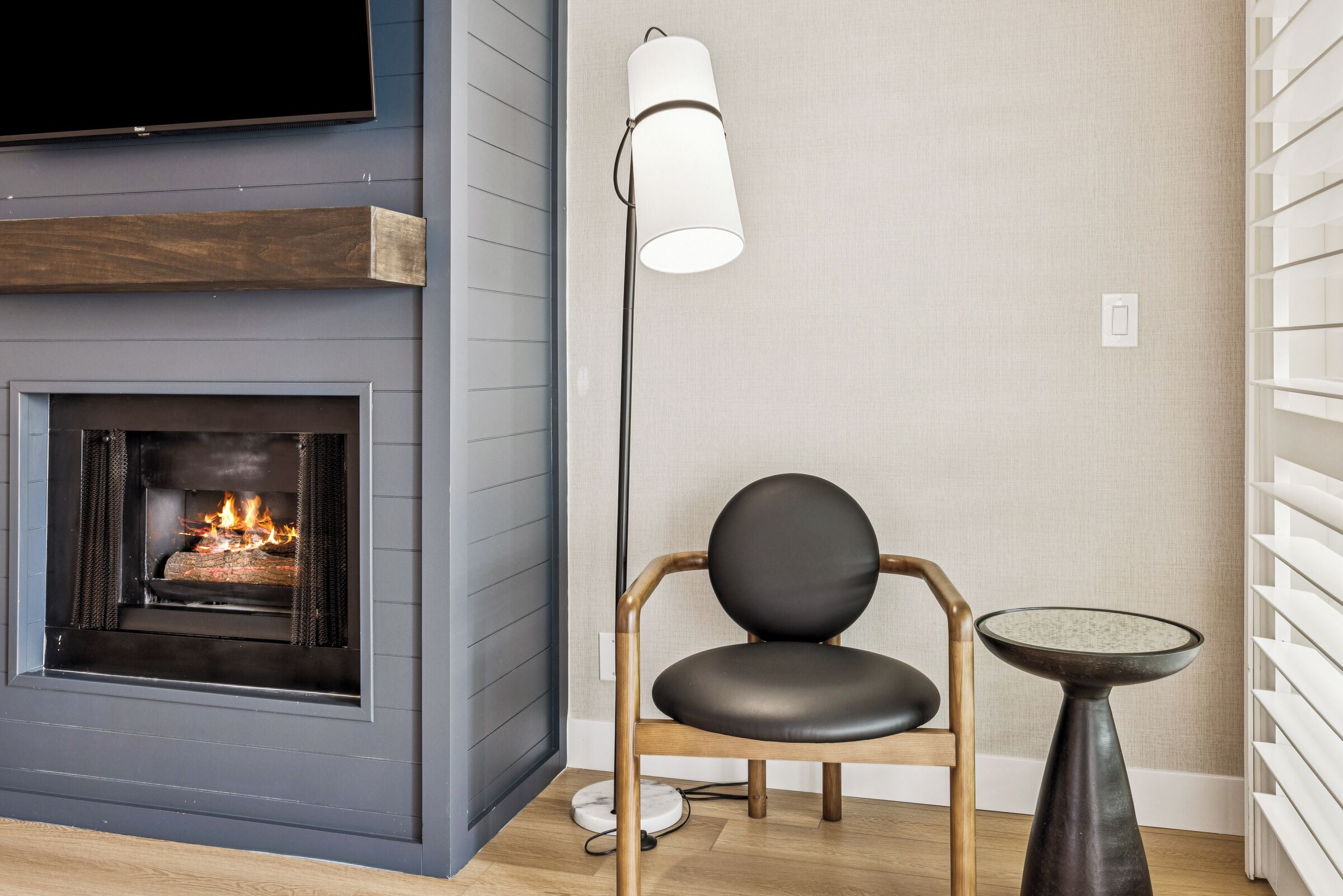 Premium King Fireplace Partial Bay View