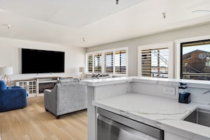 Luxury King-Queen-Sofa (Family Suite) Full Harbor View – Non Pet Friendly | Private kitchen | Fridge, microwave, coffee/tea maker