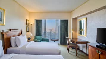 Executive-rum - 2 enkelsÀngar (Nile View) | 1 sovrum, minibar och vÀrdeförvaringsskÄp pÄ rummet