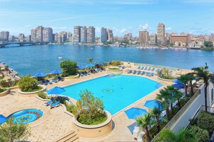 Outdoor pool, sun loungers