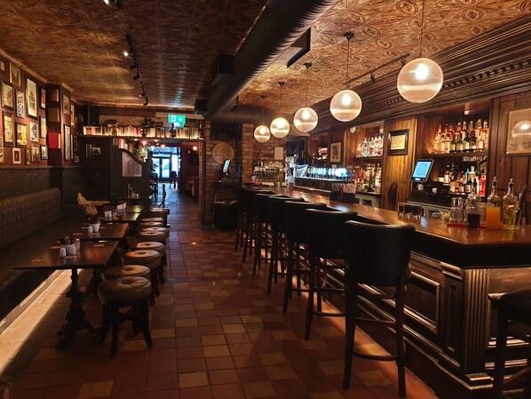 Pub