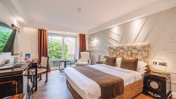 Standard Double Room with Patio | In-room safe, desk, iron/ironing board, free cots/infant beds