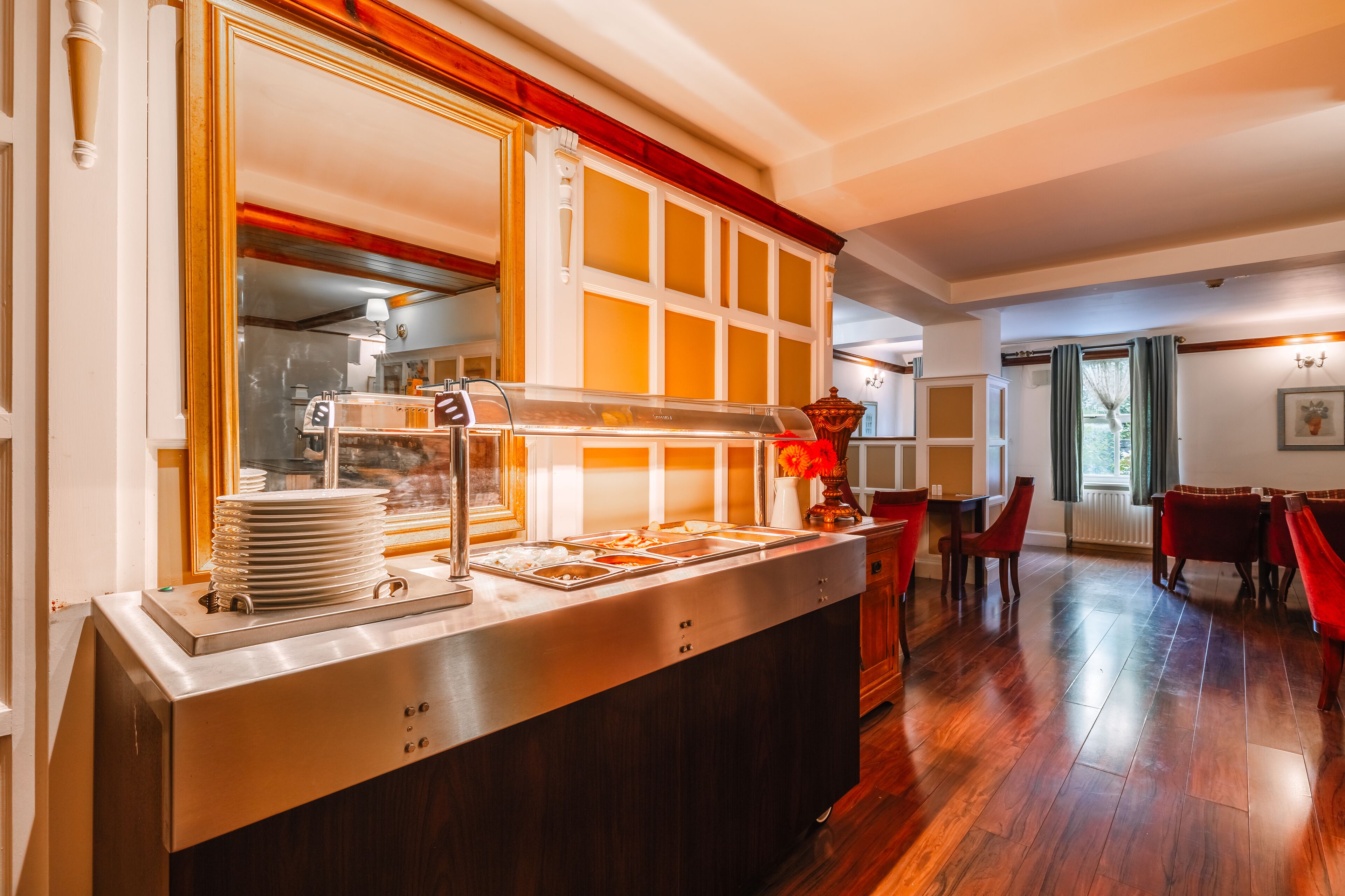 Daily buffet breakfast (GBP 14.5 per person)