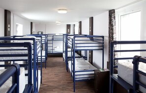 Soundproofing, free WiFi, bed sheets