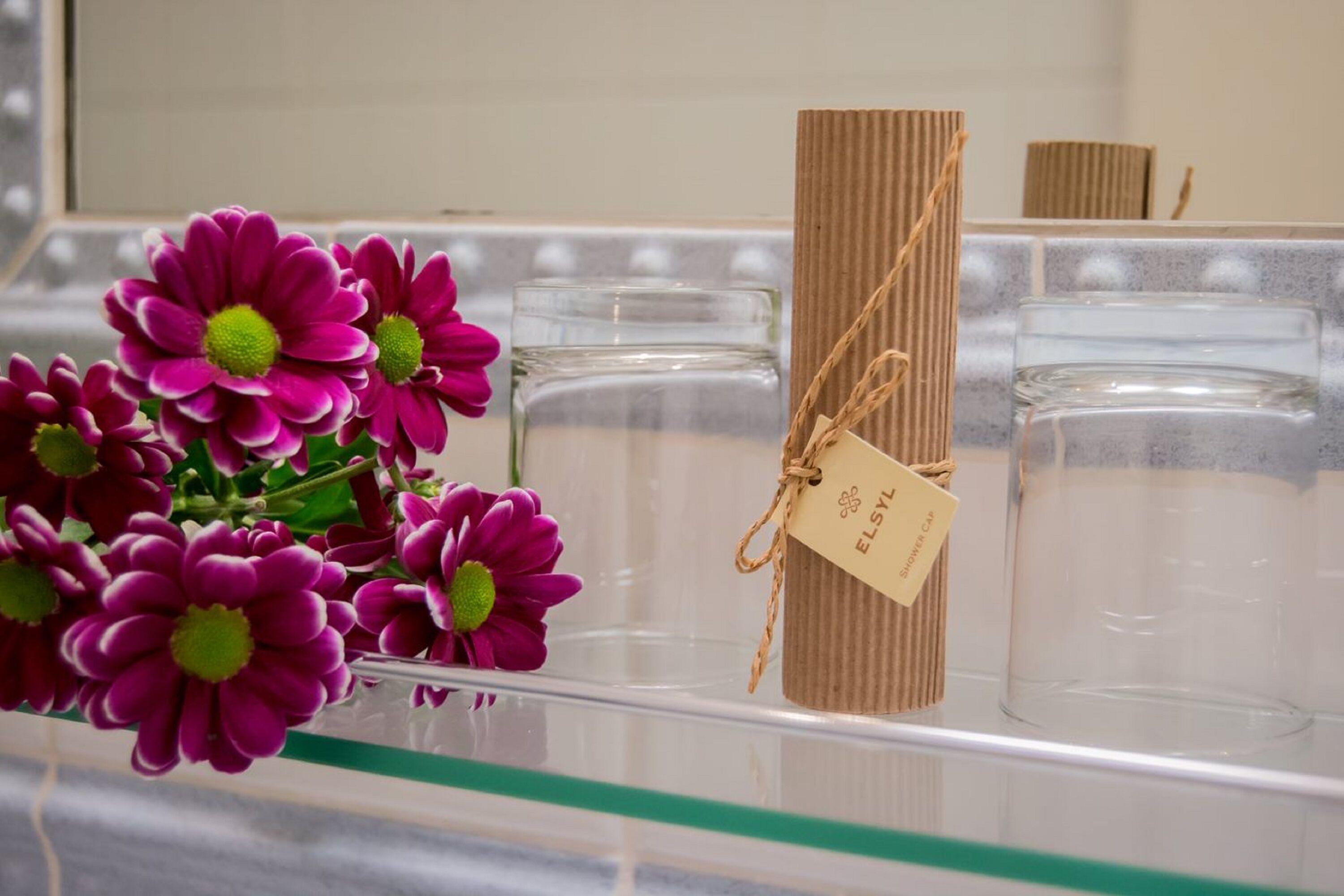 bathtub, free toiletries, hair dryer, towels