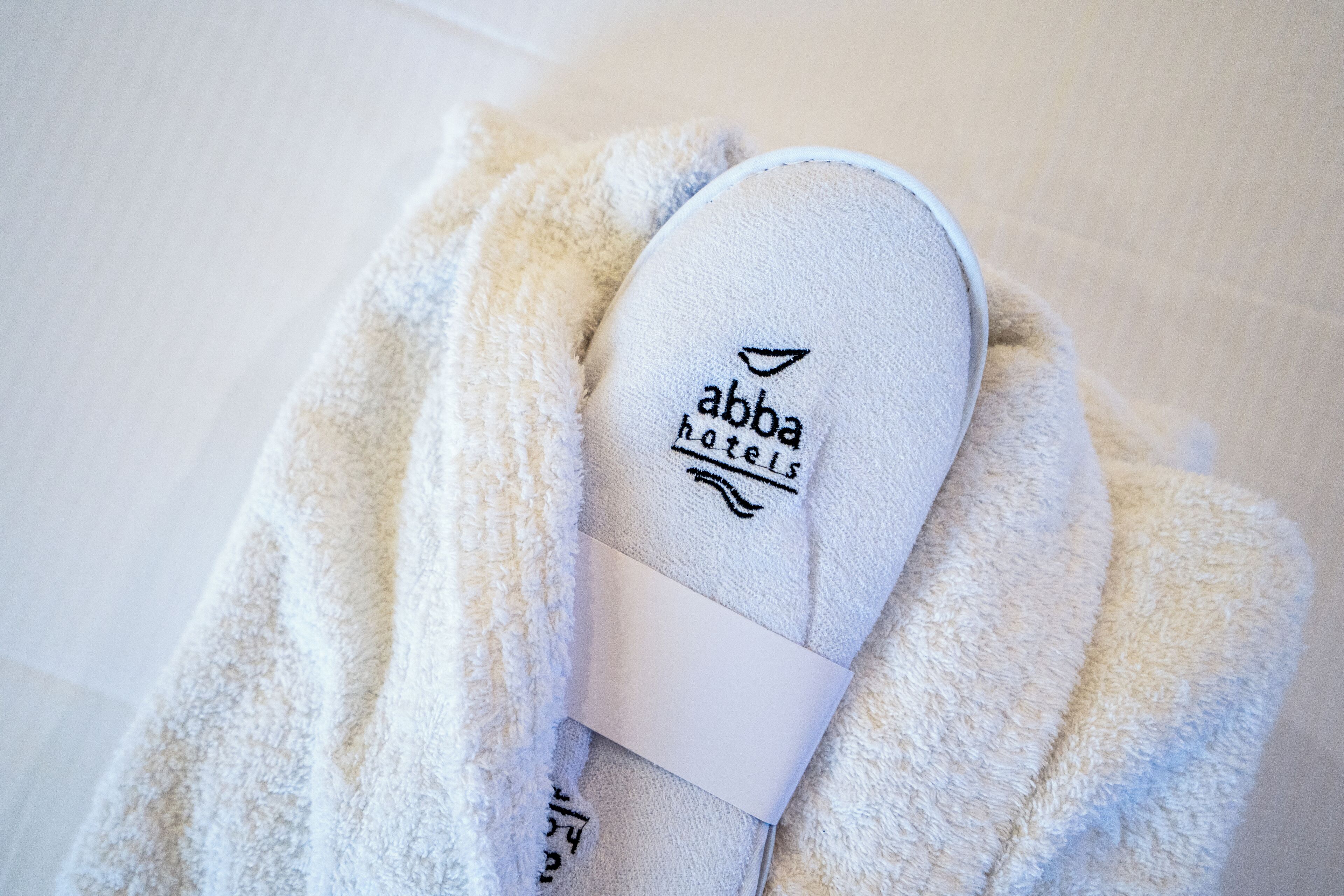 junior room | premium bedding, minibar, in-room safe, desk