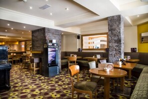 Bar (en la propiedad)