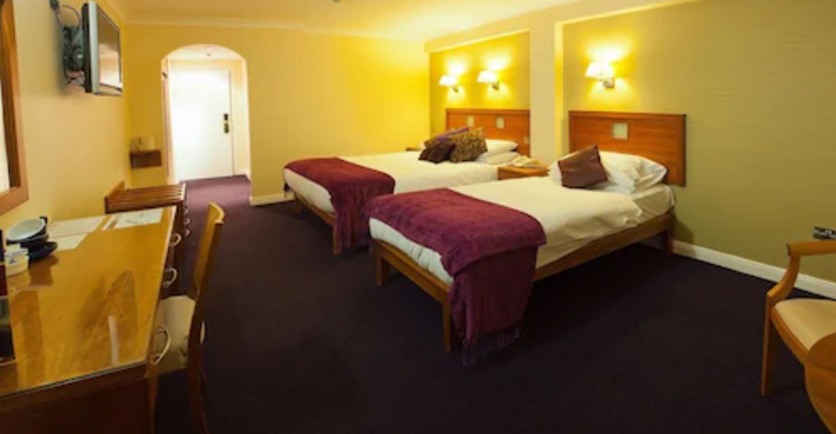 in-room safe, desk, iron/ironing board, free wifi