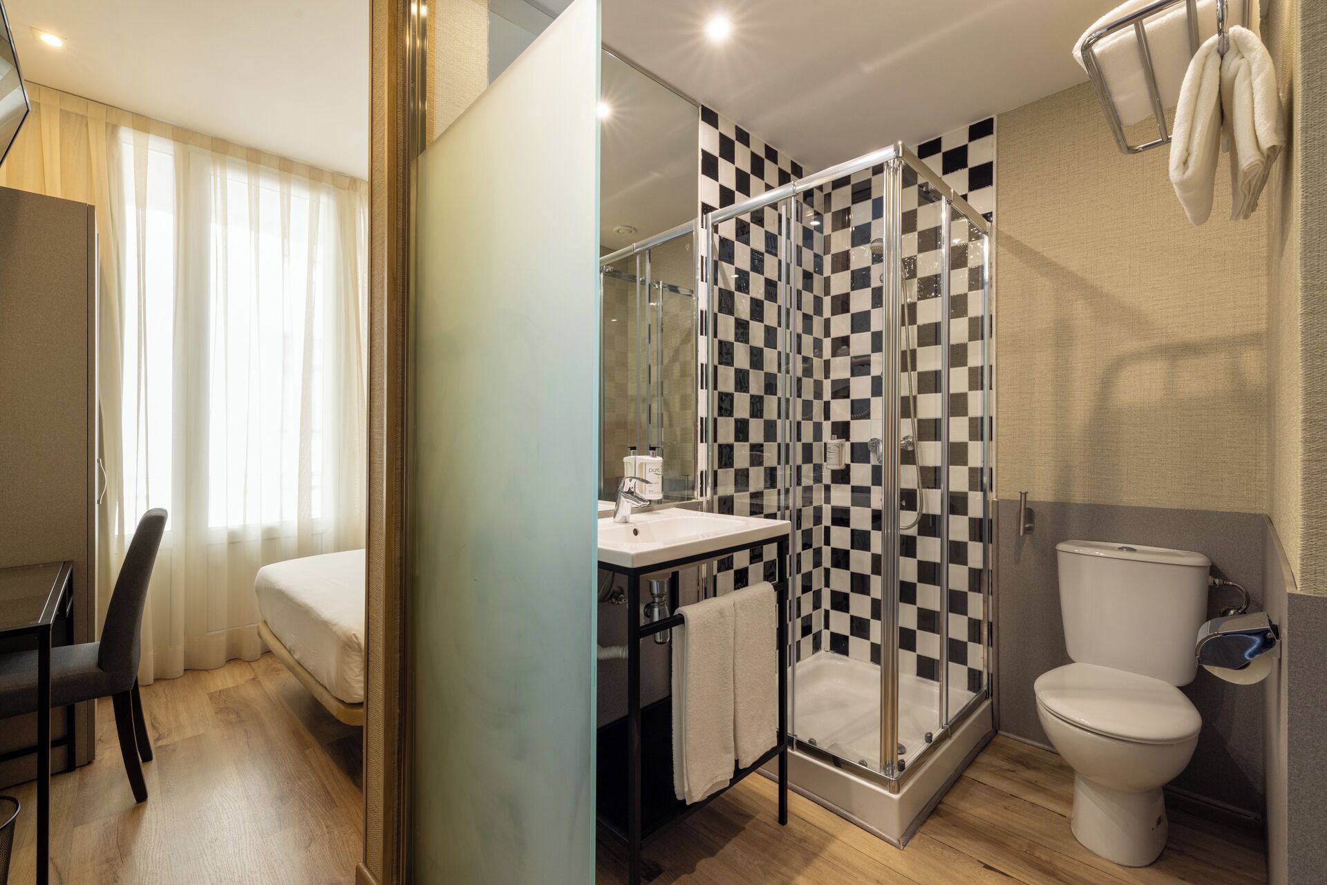 Photo - Hotel Avenida Gran Vía