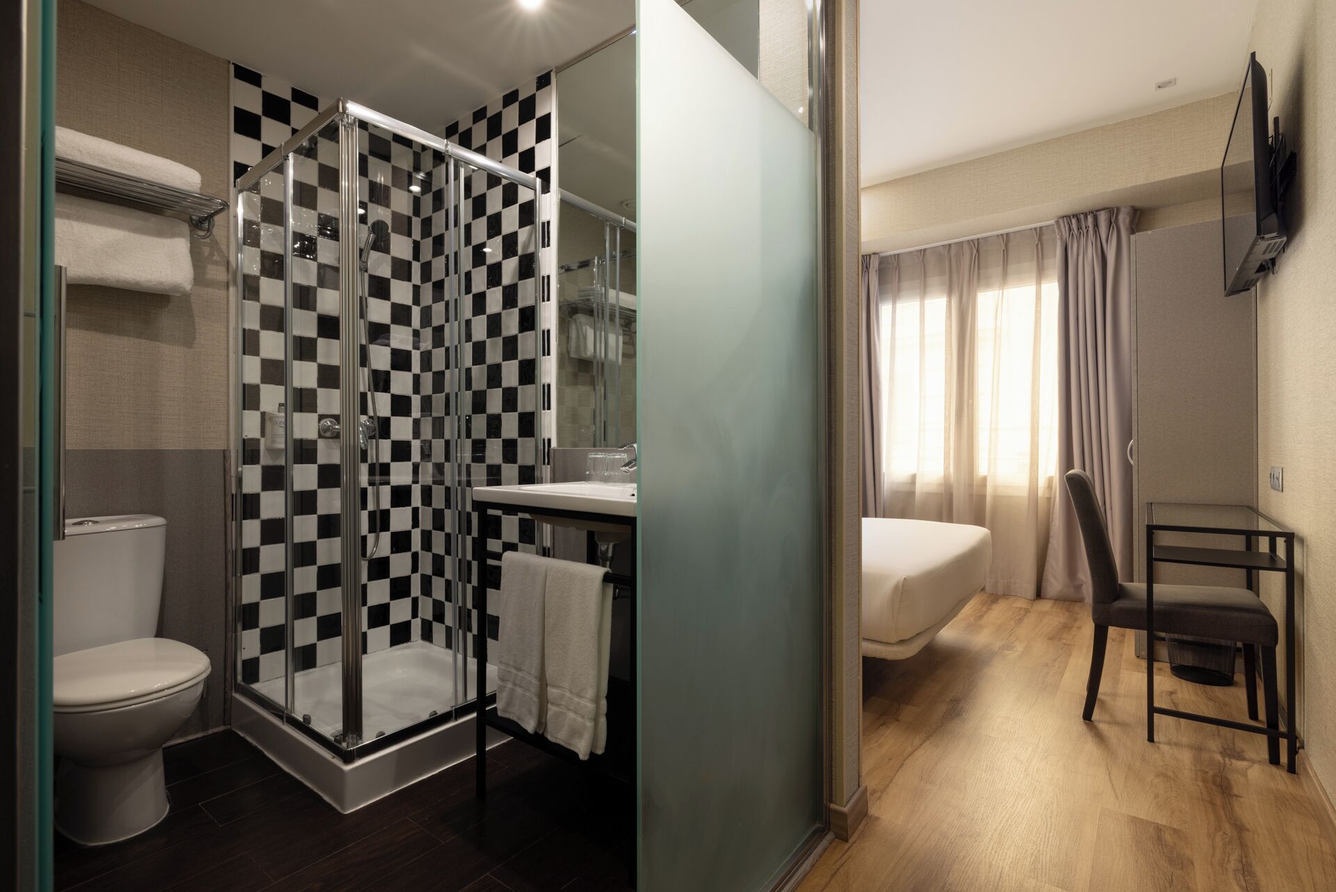 Photo - Hotel Avenida Gran Vía