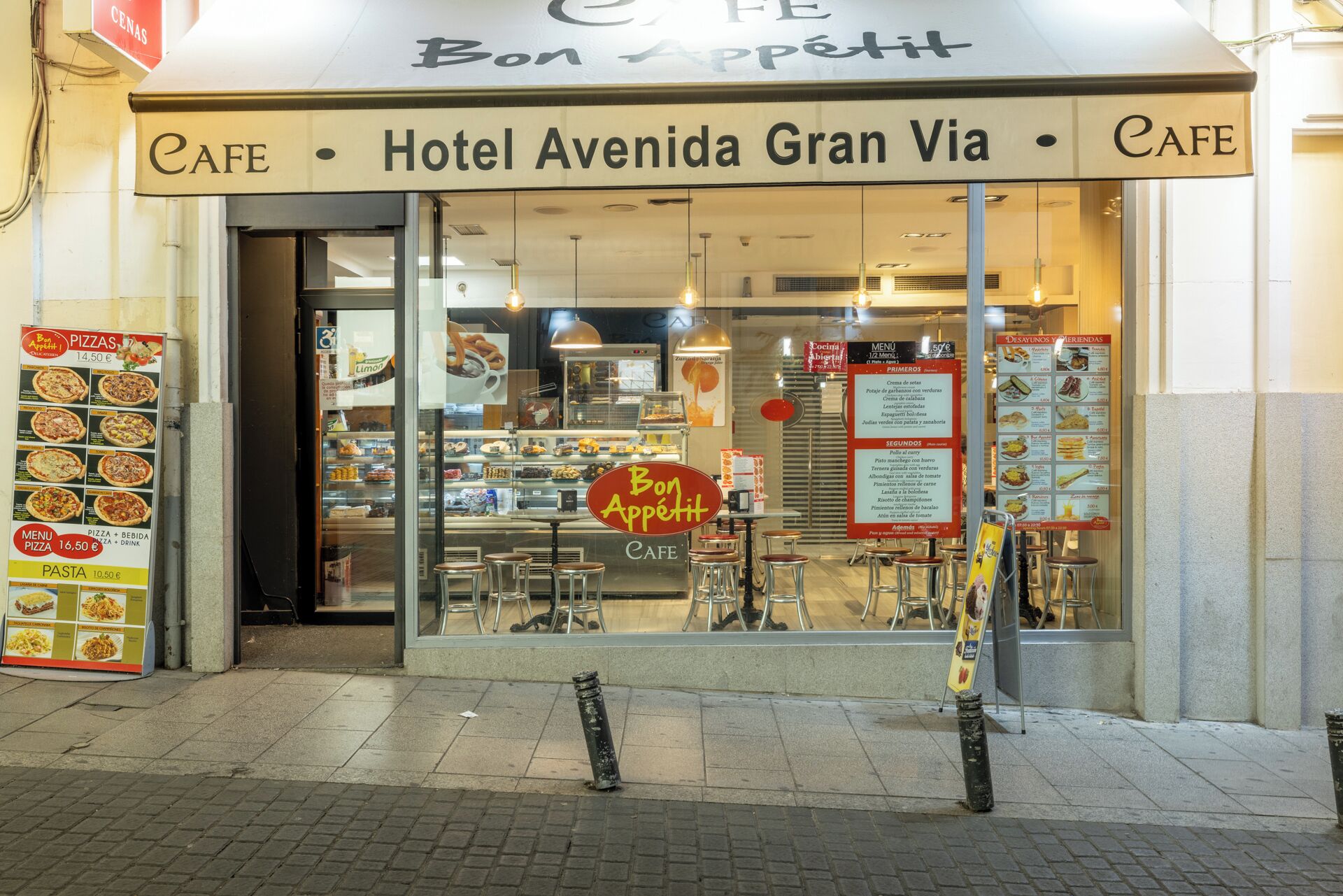 Photo - Hotel Avenida Gran Vía