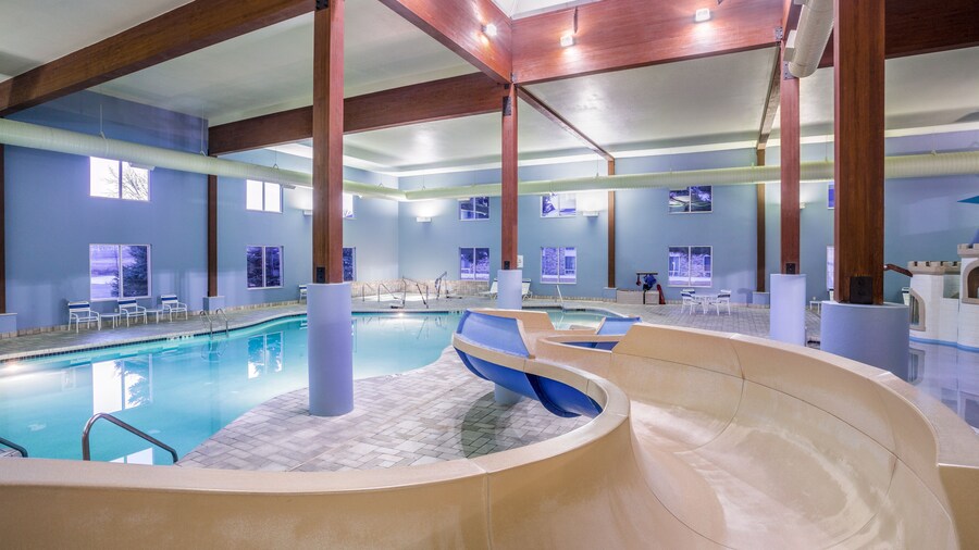 Holiday Inn Express Wisconsin Dells by IHG