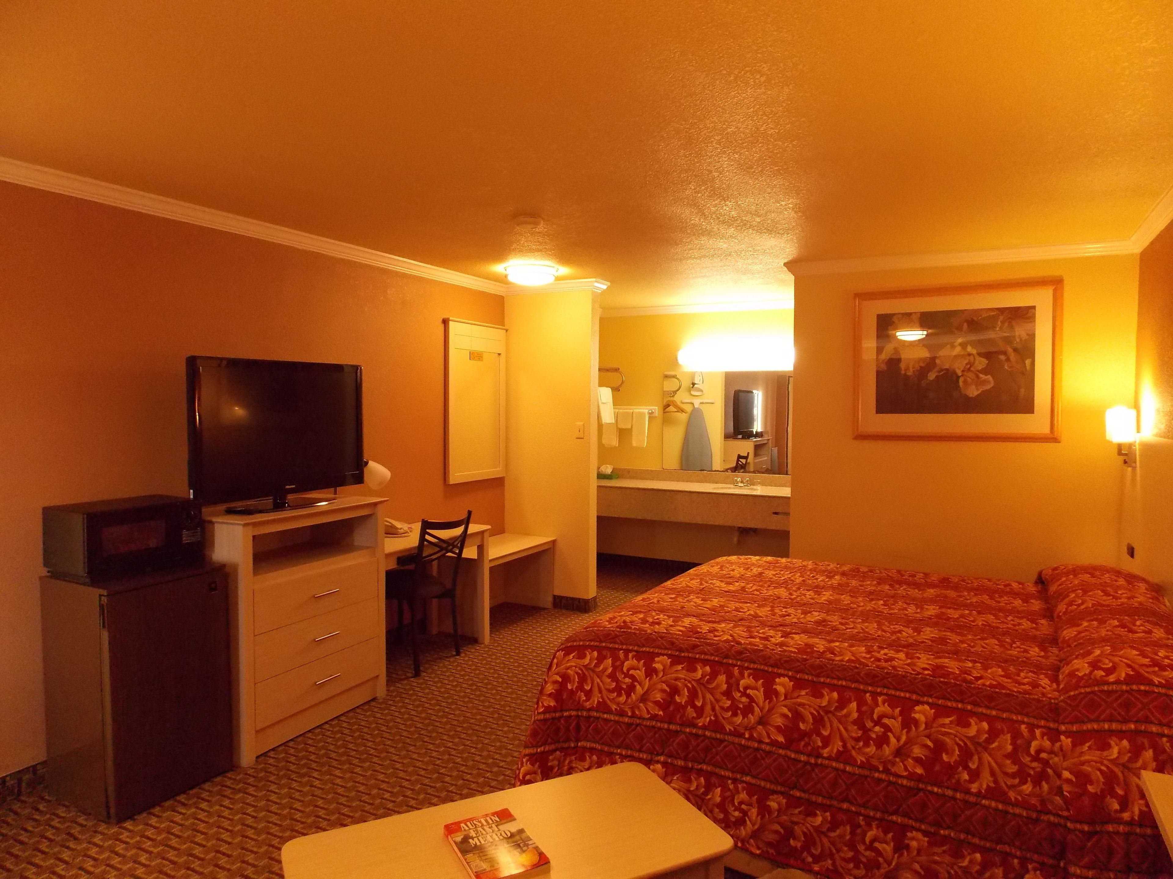 River Valley Motor Inn