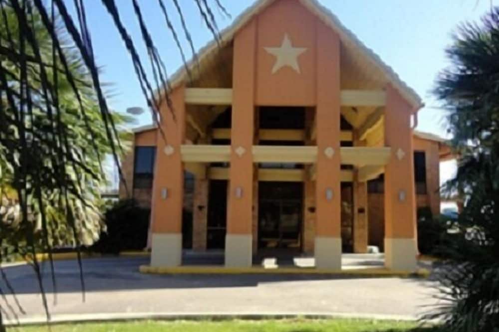 River Valley Motor Inn