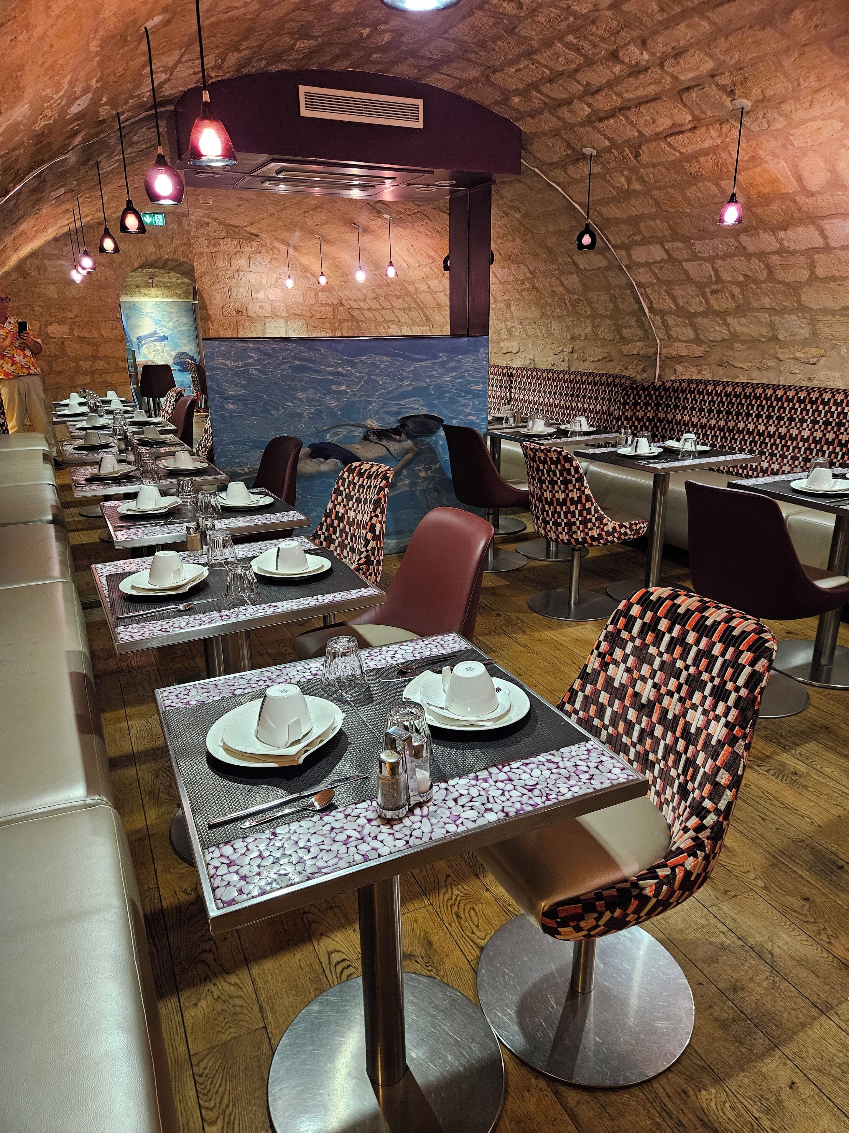 daily buffet breakfast (eur 14.00 per person)