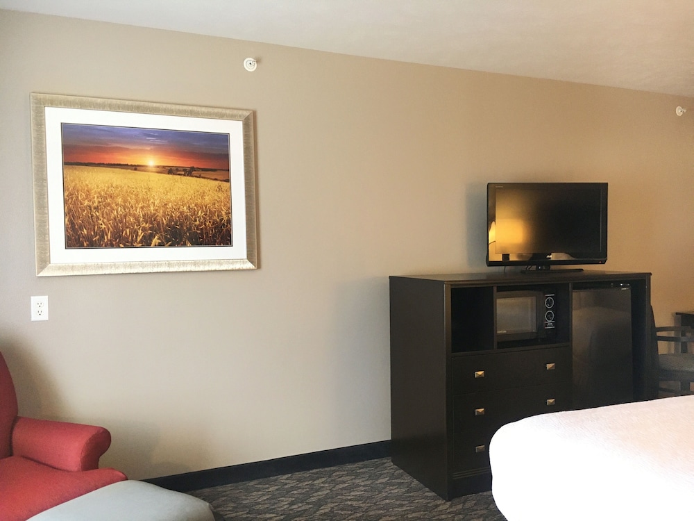 Best Western Wheatland Inn photo 8