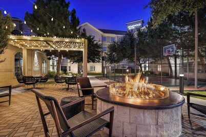 Homewood Suites by Hilton Plano- Richardson