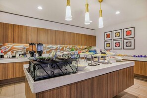 Ilmainen päivittäinen buffetaamiainen 