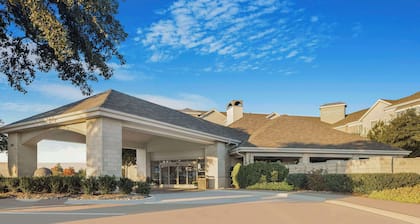 Homewood Suites by Hilton Plano- Richardson