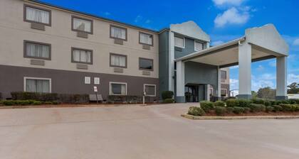 Quality Inn & Suites Pearl - Jackson