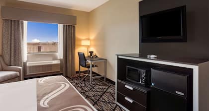 Quality Inn & Suites Pearl - Jackson