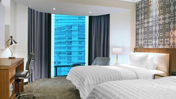 1 bedroom, premium bedding, pillowtop beds, minibar