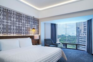 Premium bedding, pillow-top beds, minibar, in-room safe - Le Méridien Kuala Lumpur (Kuala Lumpur)