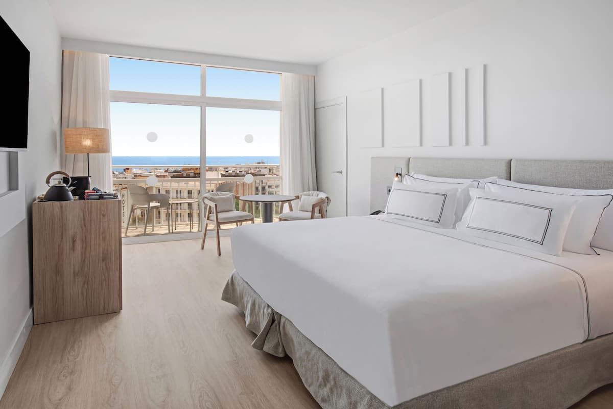 1 bedroom, minibar, soundproofing, free cots/infant beds