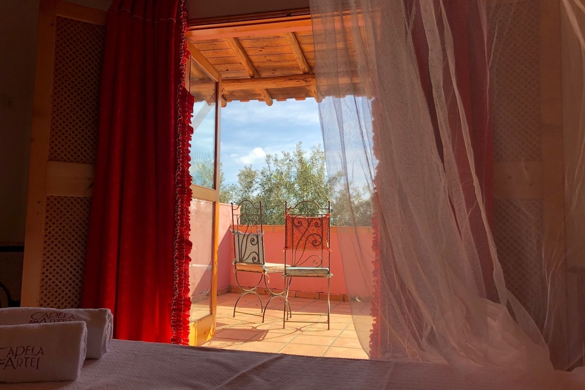 classic double or twin room, refrigerator, garden view | garden view