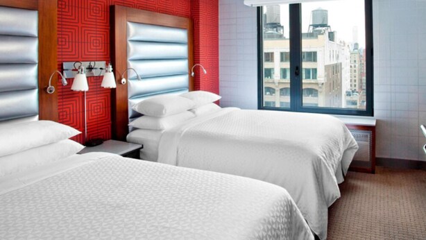 Room, 2 Queen Beds, Corner | City view - The Chelsean New York (New York)